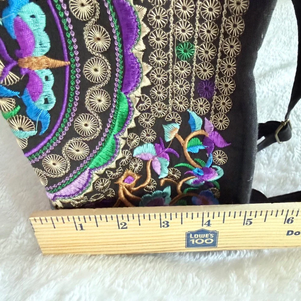 VTG Bohemian Floral Embroidered Canvas Backpack Black Blue Purple Folk Art‎ Bag